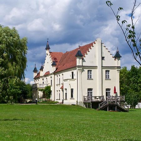 Villa Gutshaus Penzlin Meyenburg  Exterior foto