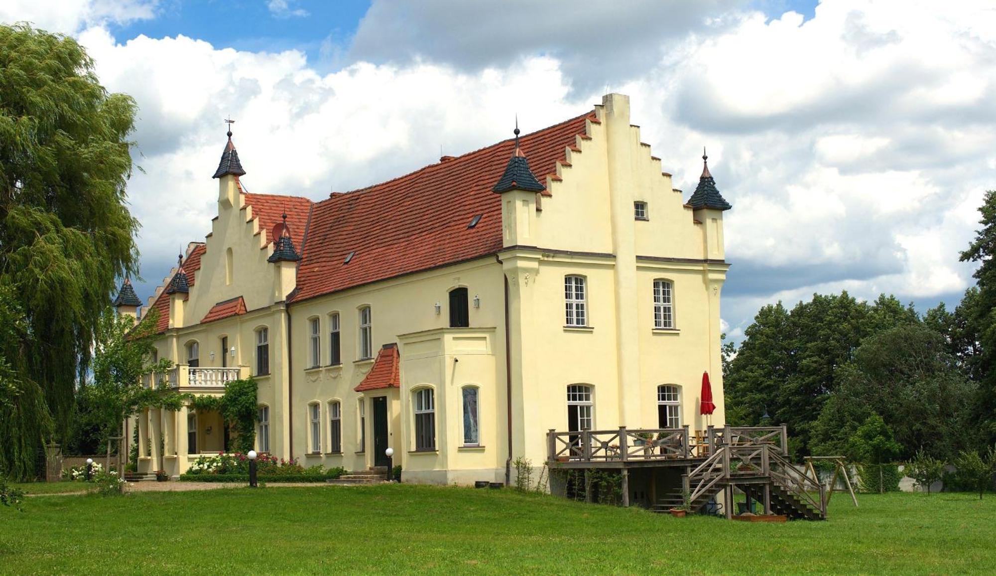 Villa Gutshaus Penzlin Meyenburg  Exterior foto